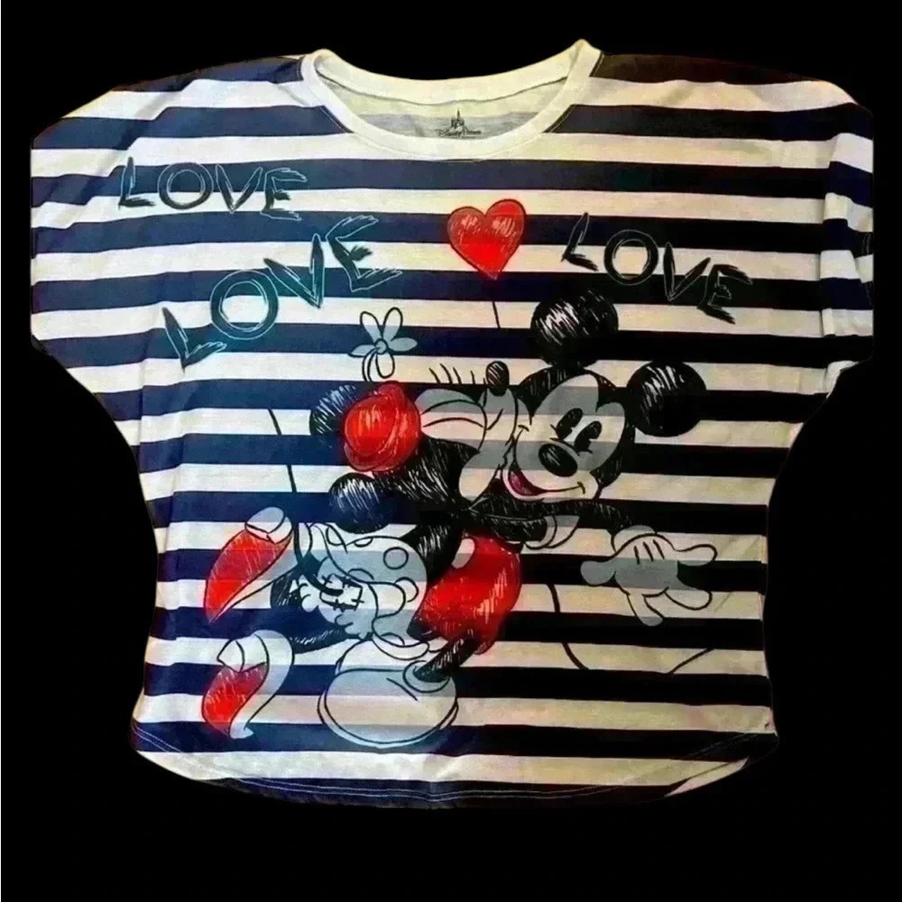 Disney Parks Authentic Original Mickey Mouse Tee. Girls XXL. Good condition. - Picture 2 of 9